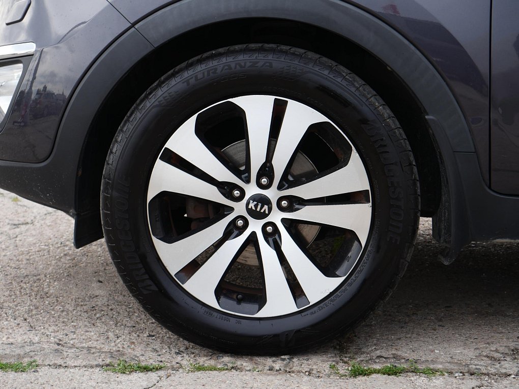 Kia Sportage 2.0 CVVT Spirit AWD