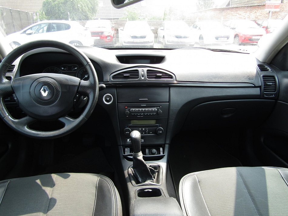 Renault Laguna 2.0i 