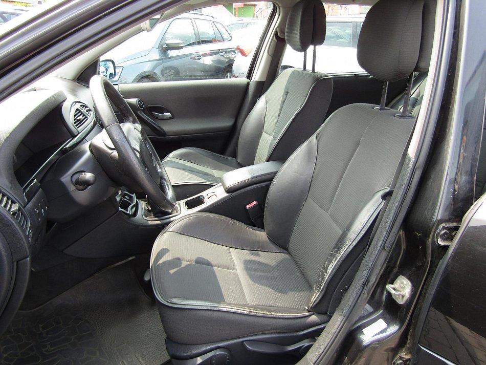 Renault Laguna 2.0i 