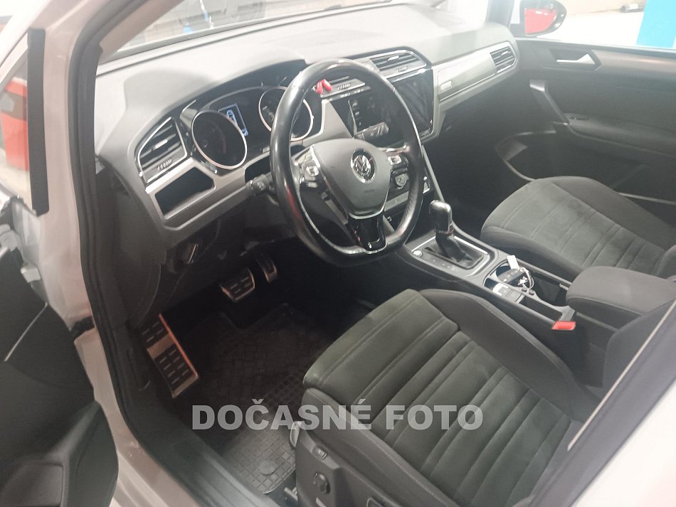 Volkswagen Touran 1.4 TSi 