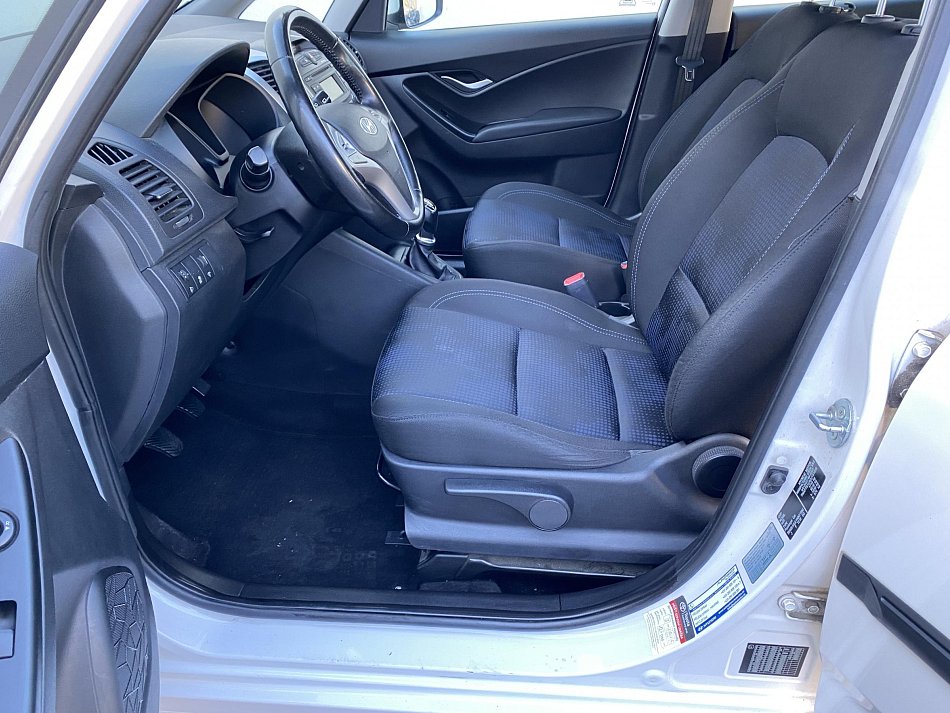 Hyundai Ix20 1.4 i 