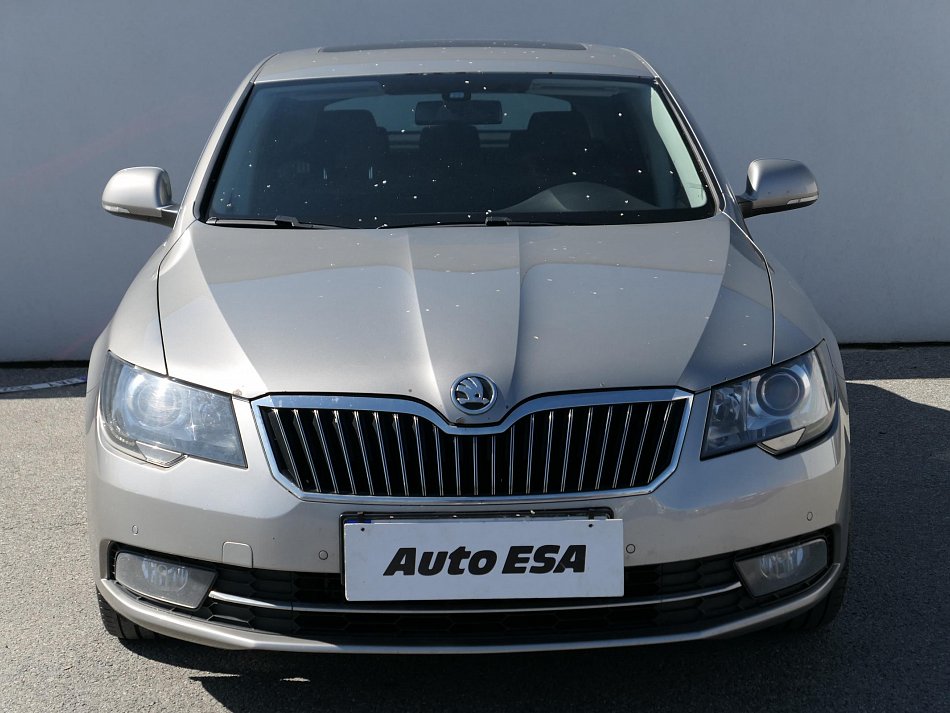 Škoda Superb II 3.6 FSi Elegance 4x4