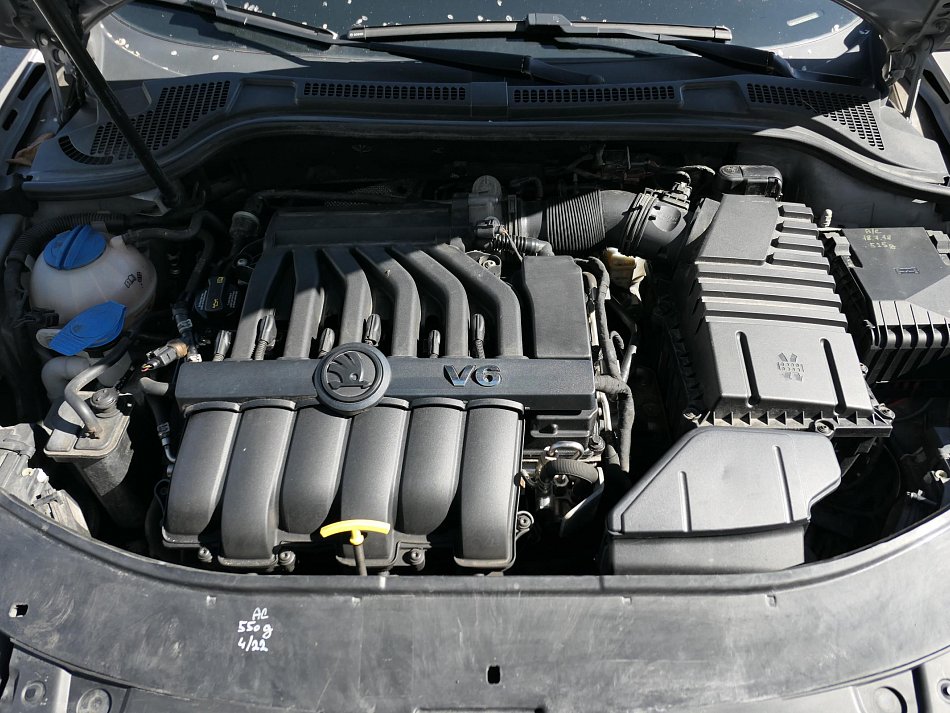 Škoda Superb II 3.6 FSi Elegance 4x4