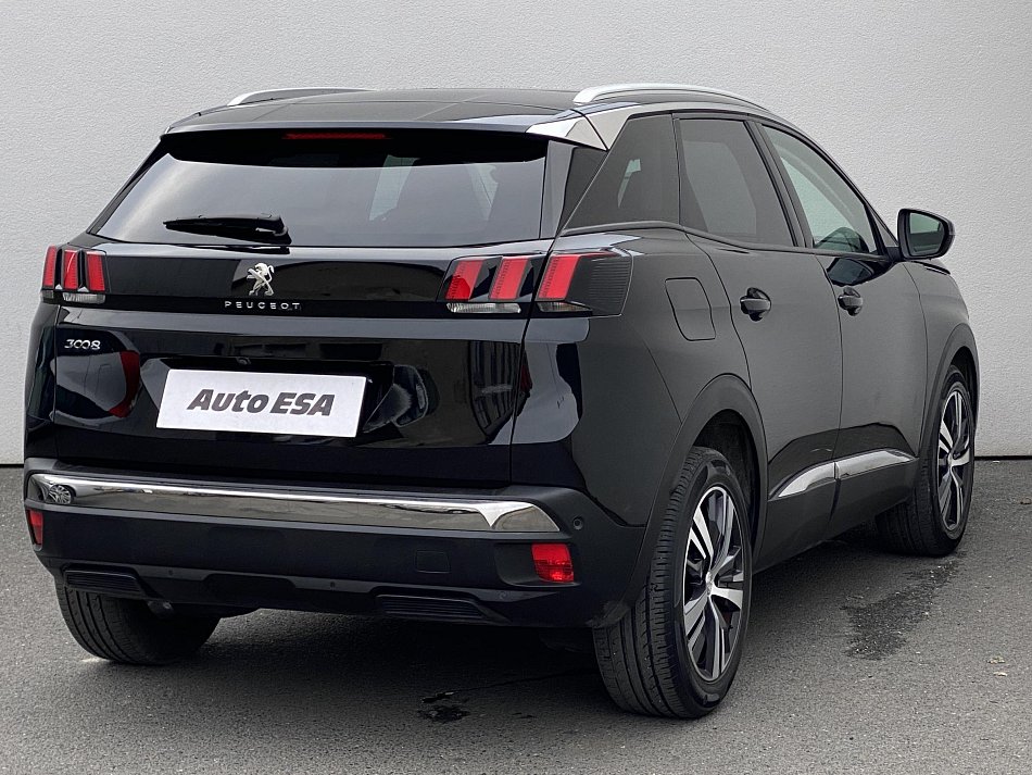 Peugeot 3008 1.2 PT Allure