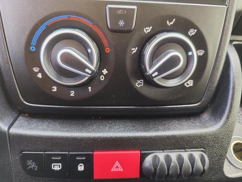 Peugeot Boxer 2.0HDi  L3 DÍLNA
