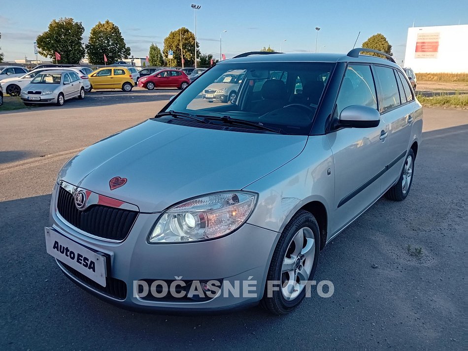 Škoda Fabia II 1.4i 16V Elegance