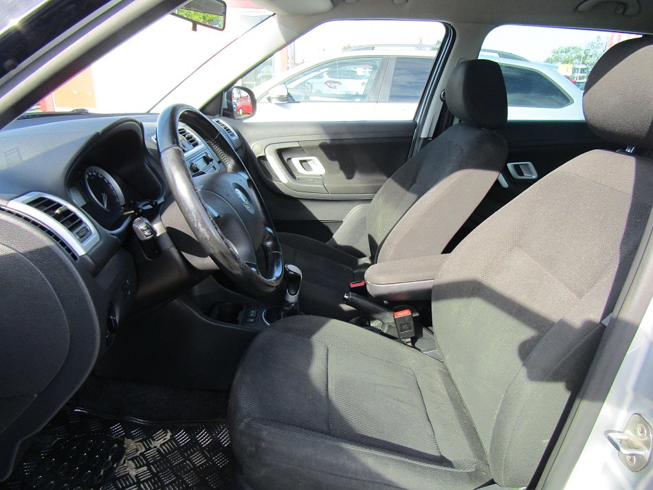 Škoda Fabia II 1.4i 16V Elegance