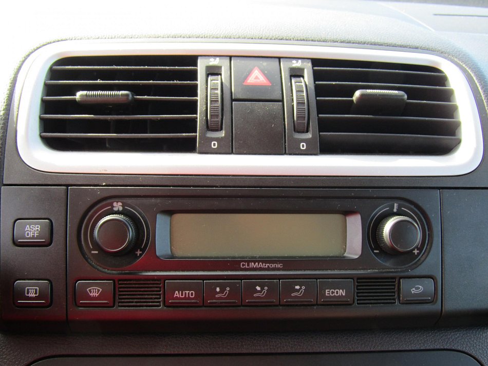 Škoda Fabia II 1.4i 16V Elegance