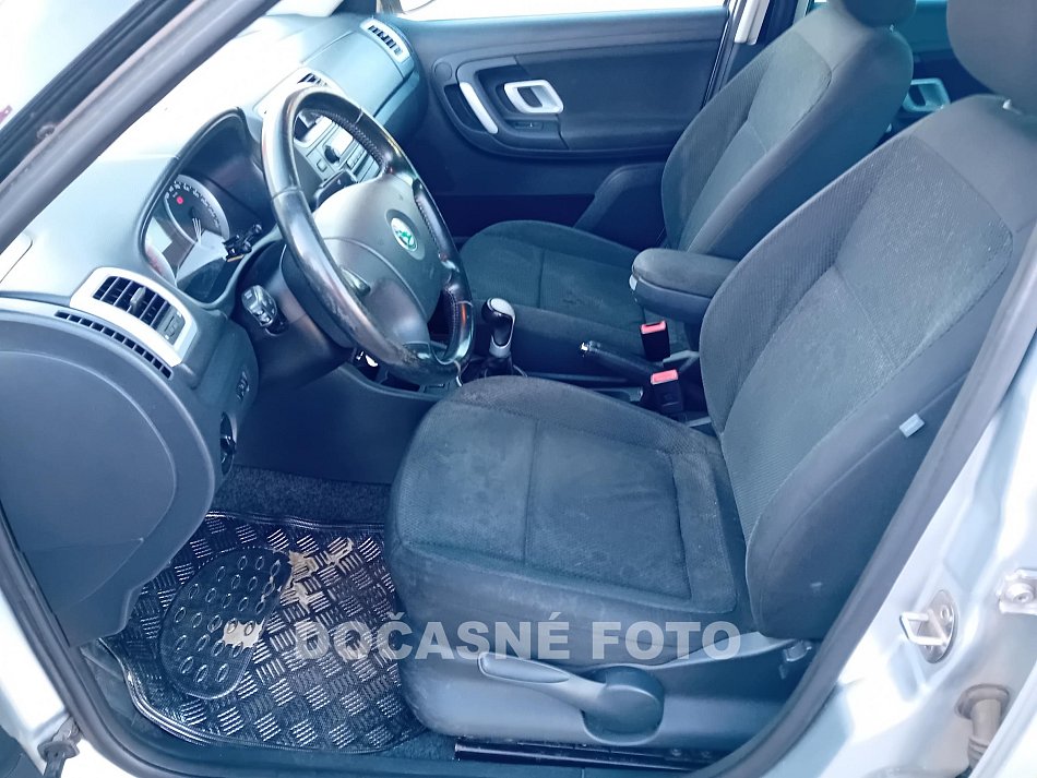 Škoda Fabia II 1.4i 16V Elegance