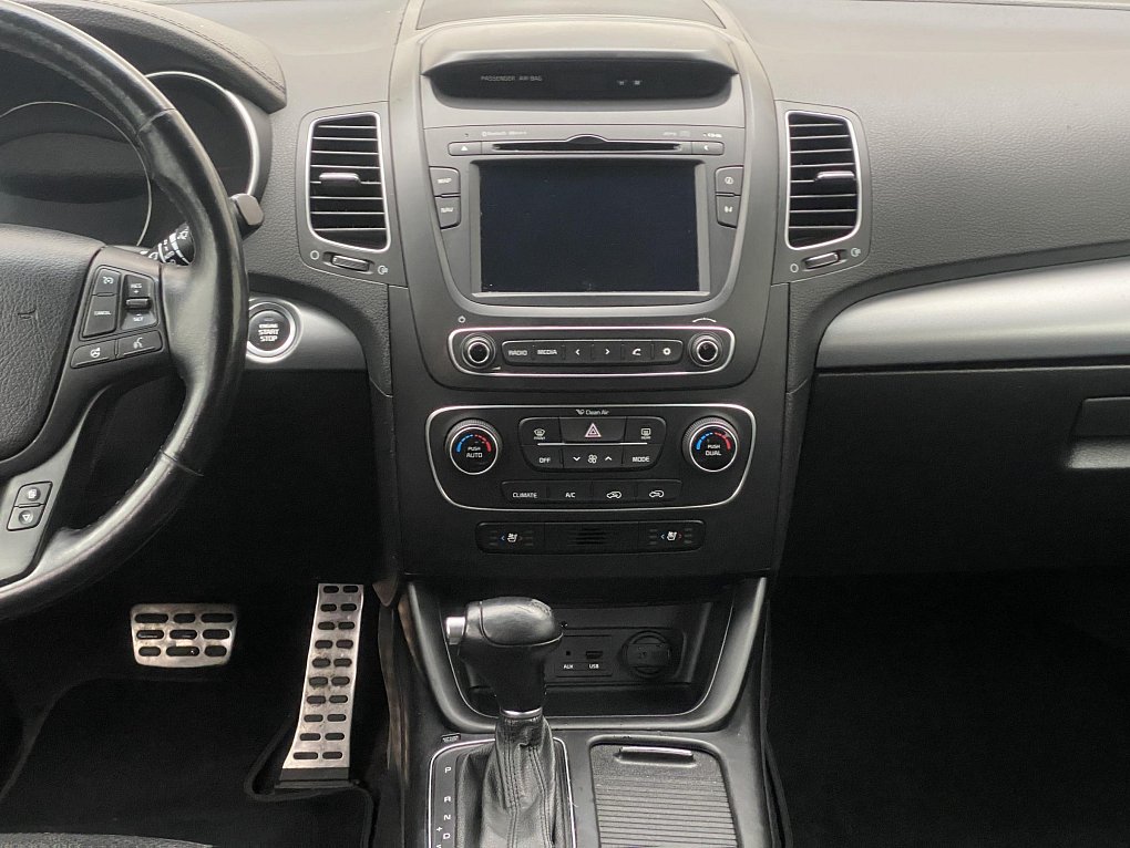 Kia Sorento 2.2CRDi  4x4