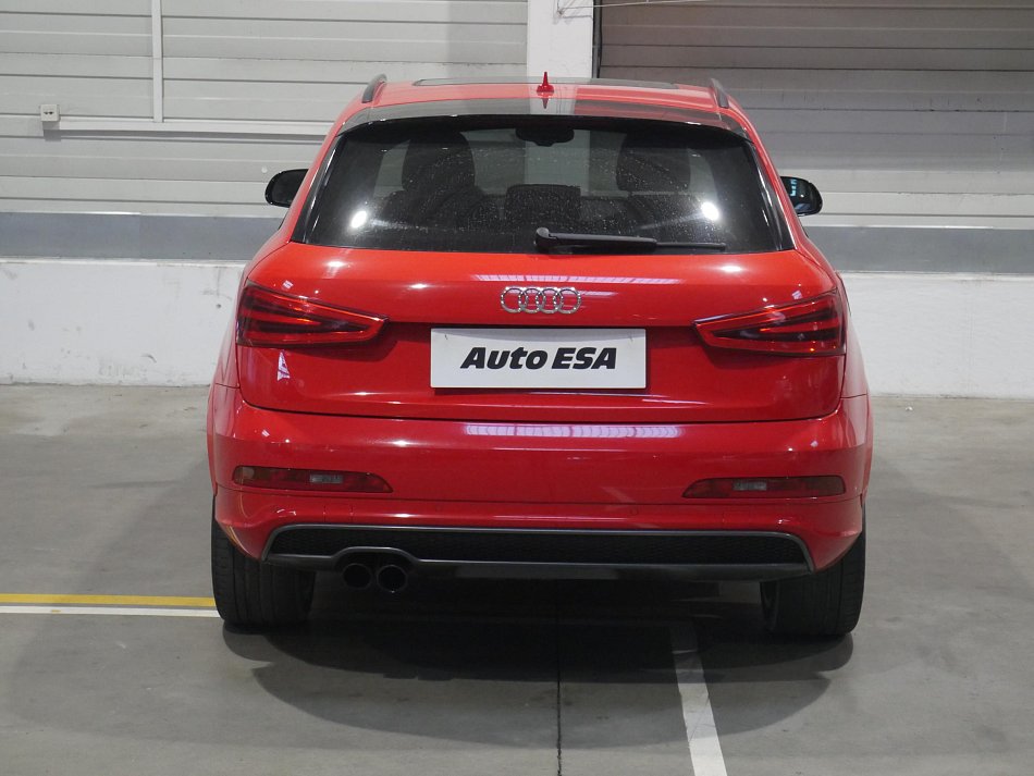 Audi Q3 2.0 TFSI S-line quattro