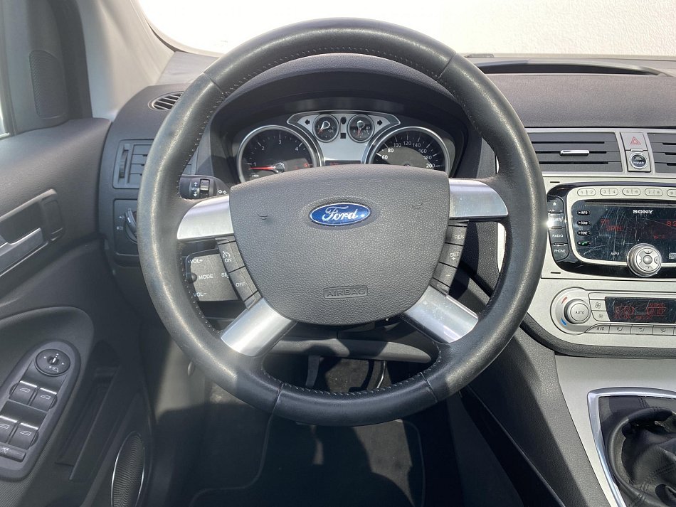Ford Kuga 2.0 TDCi Titanium