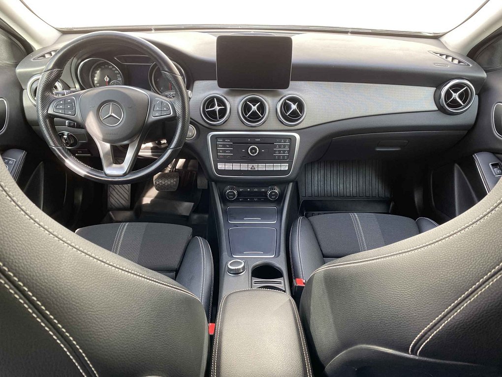 Mercedes-Benz GLA 2.2 CDi  4Matic