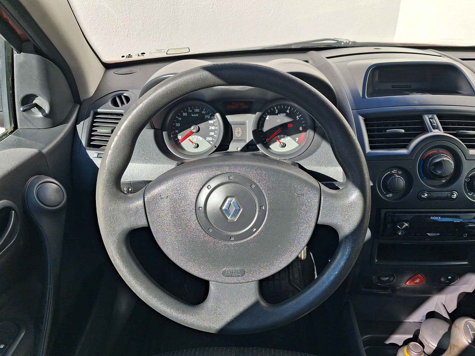 Renault Mégane 1.4i 