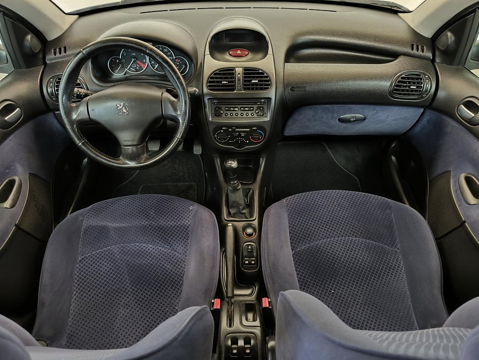 Peugeot 206 1.4i 