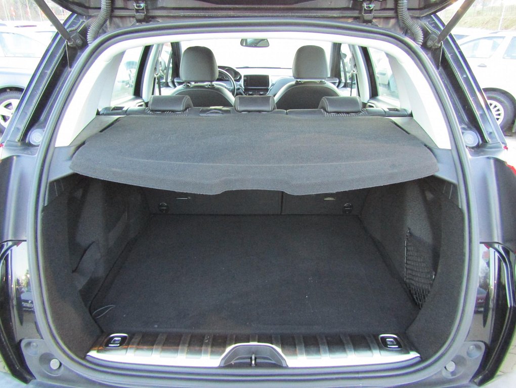 Peugeot 2008 1.2PT Allure