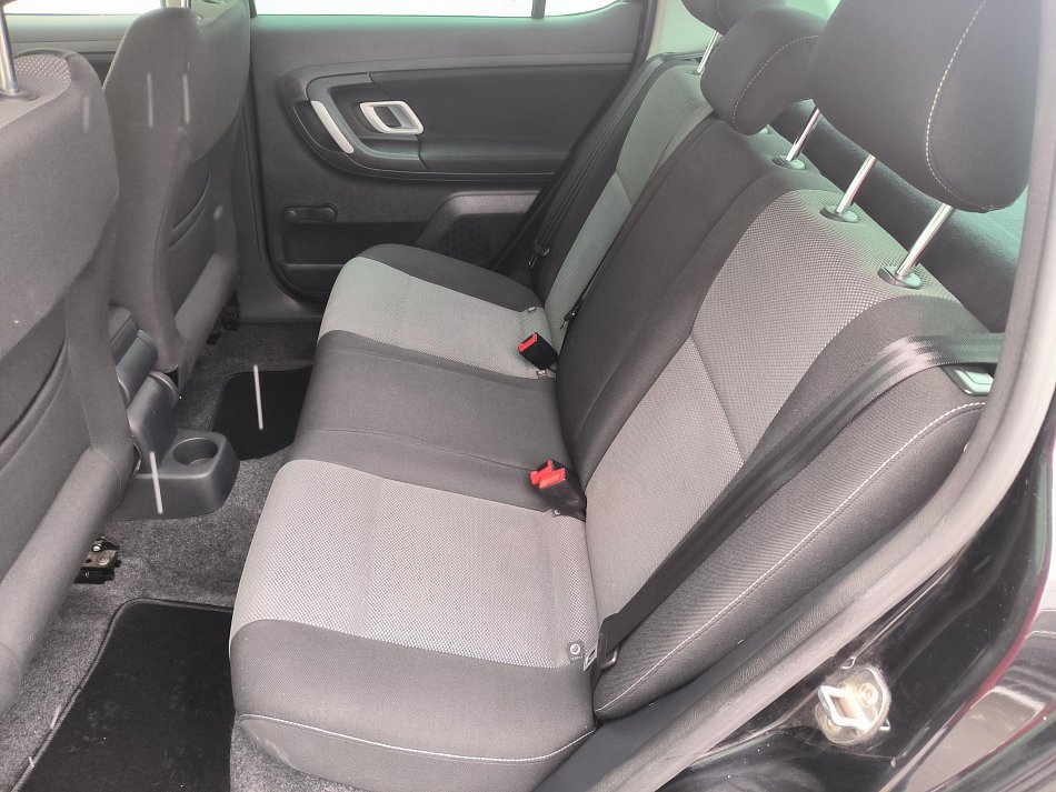 Škoda Fabia II 1.6 16V 