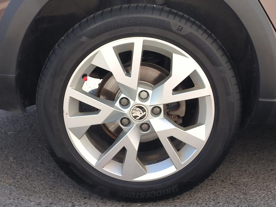 Škoda Octavia III 2.0 TDi  4x4