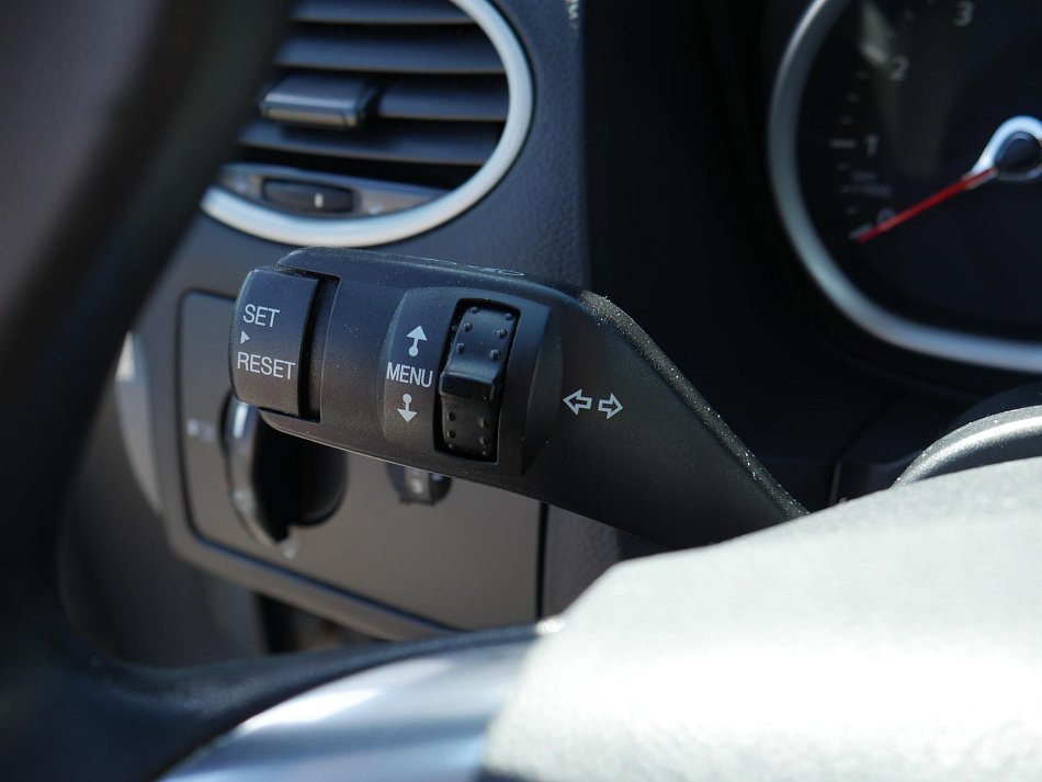 Ford Focus 1.6i 