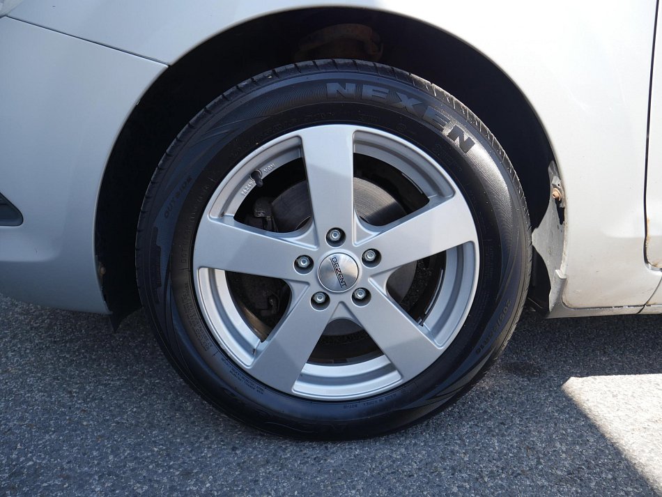 Ford Focus 1.6i 