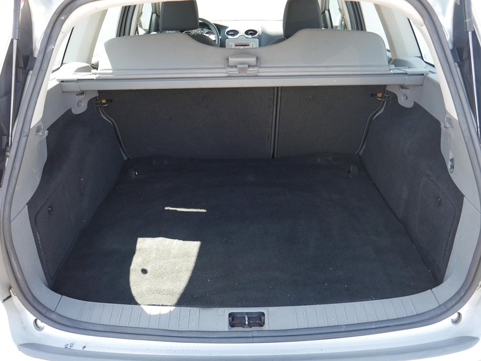 Ford Focus 1.6i 
