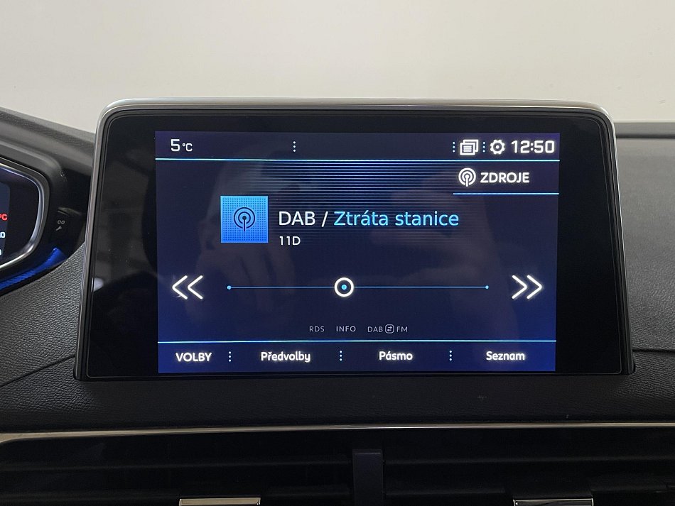 Peugeot 5008 1.5 HDi Crossway