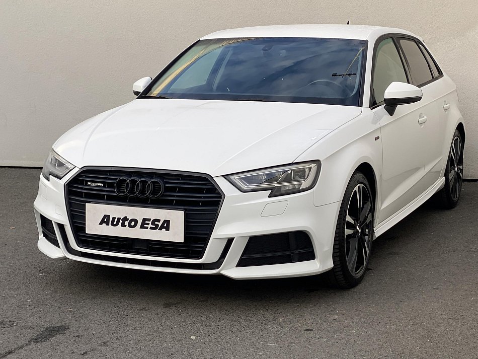 Audi A3 2.0 TSi S-line Quattro