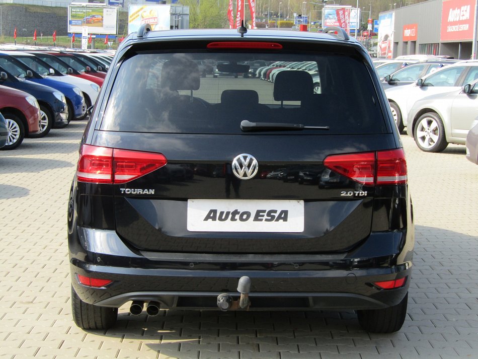 Volkswagen Touran 2.0 TDi 