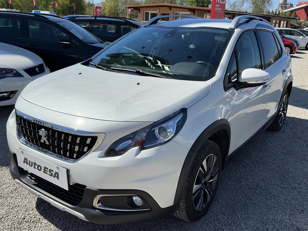 Peugeot 2008 1.2PT 