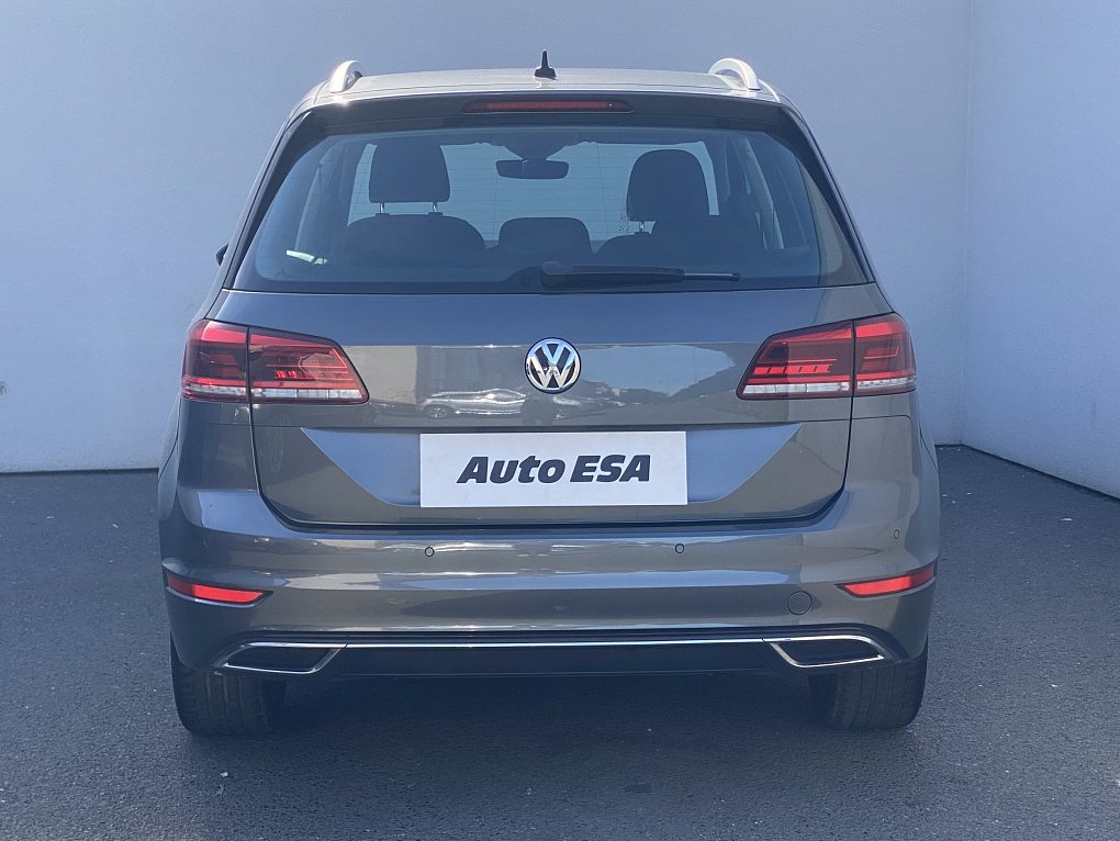 Volkswagen Sportsvan 1.5 TSi Highline