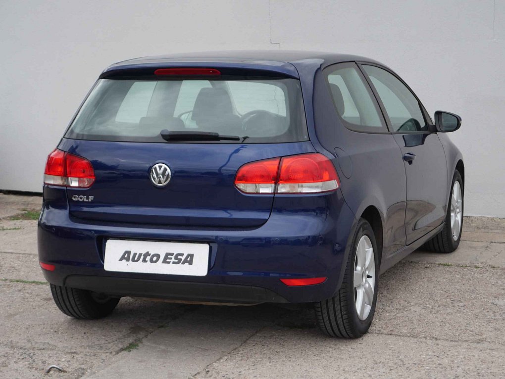 Volkswagen Golf 1.4i 
