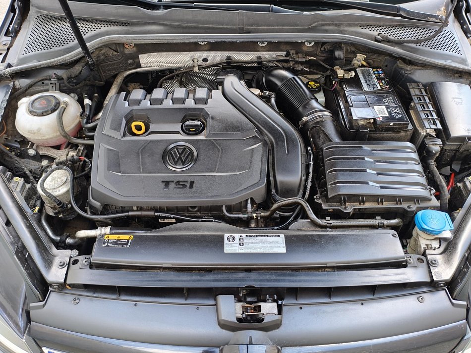 Volkswagen Golf 1.5 TSi Join