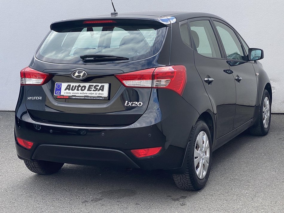Hyundai Ix20 1.4 i 