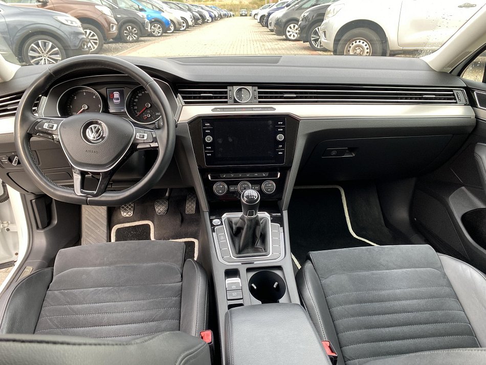 Volkswagen Passat 2.0 TDi Highline