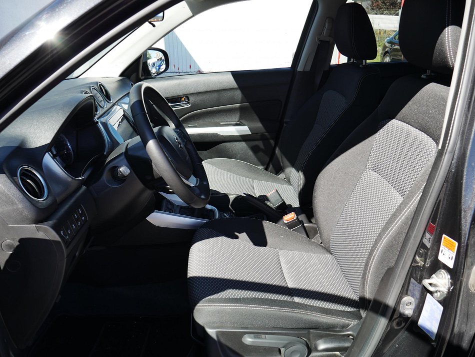 Suzuki Vitara 1.6 VVT  4x4