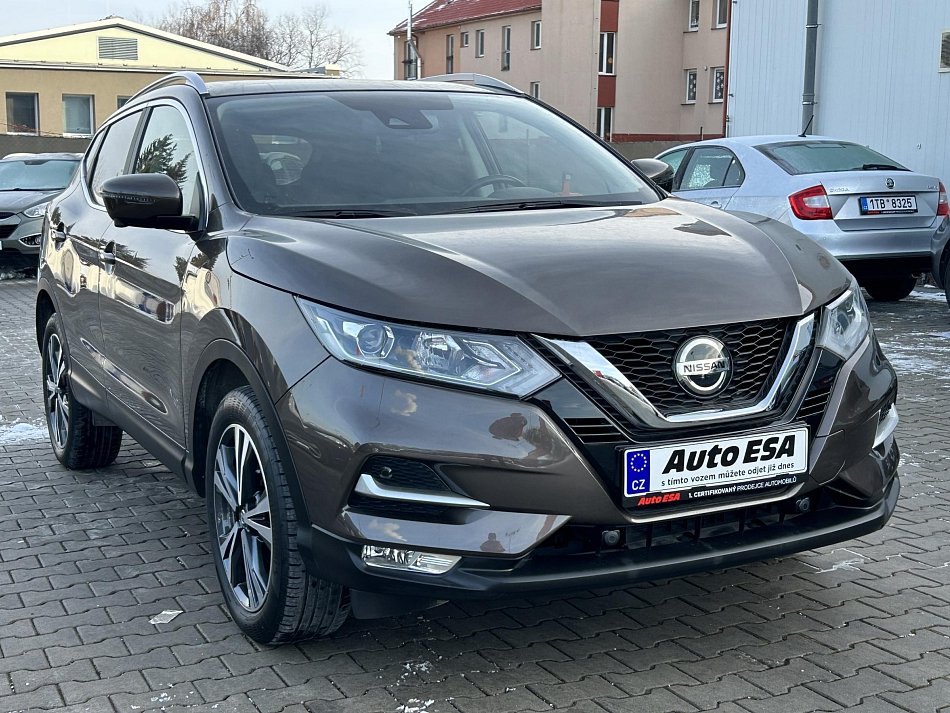 Nissan Qashqai 1.3 DiG-T N-Connecta
