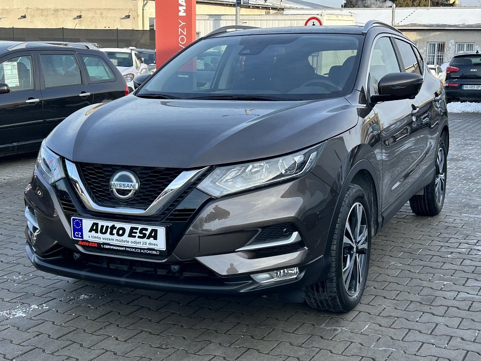 Nissan Qashqai 1.3 DiG-T N-Connecta