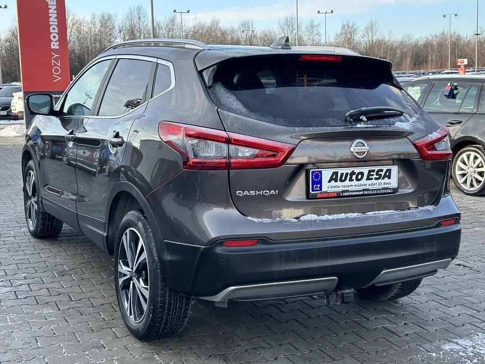 Nissan Qashqai 1.3 DiG-T N-Connecta