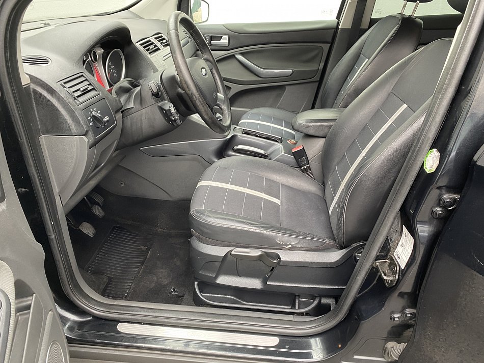 Ford Kuga 2.0 TDCi Titanium