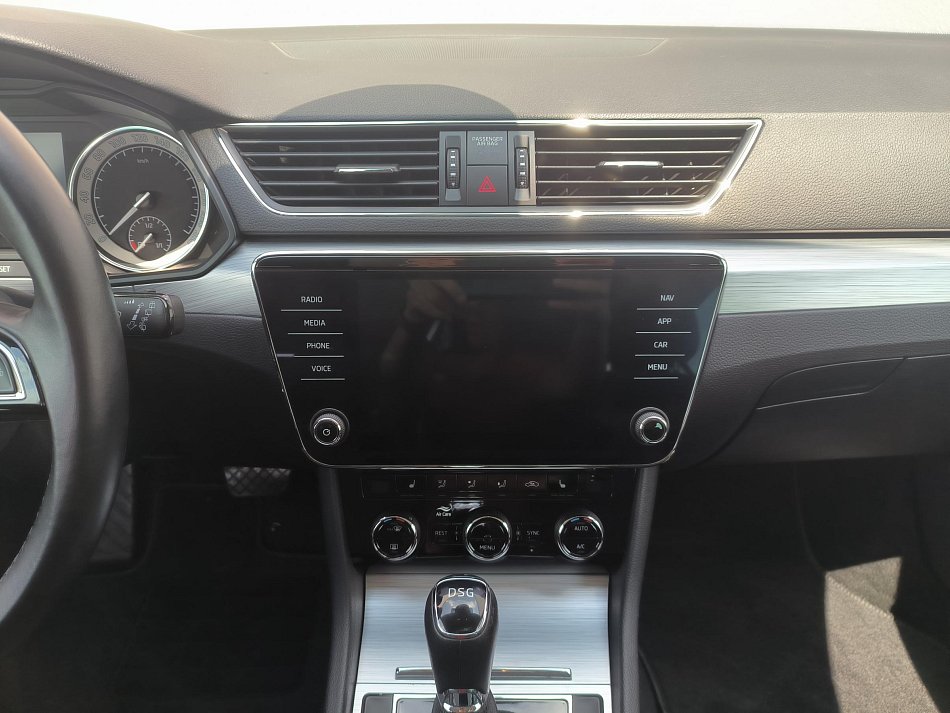 Škoda Superb III 2.0TDi Ambition