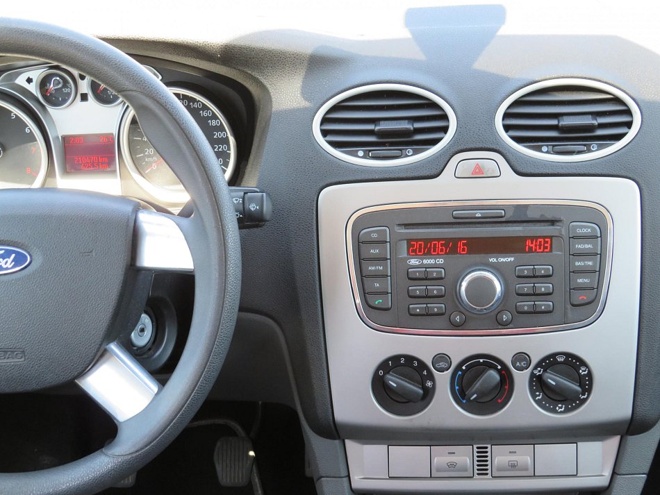Ford Focus 1.6i 