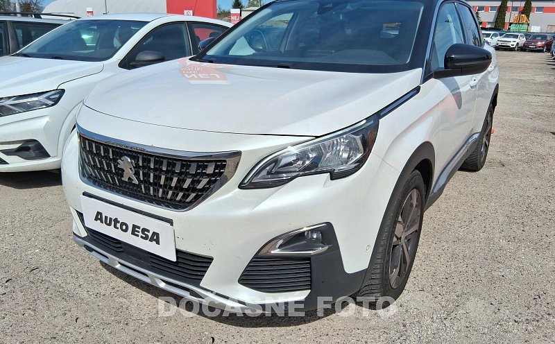 Peugeot 3008 1.2 PT 