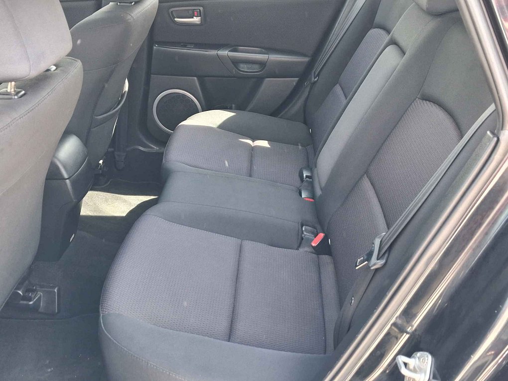 Mazda 3 2.0i 