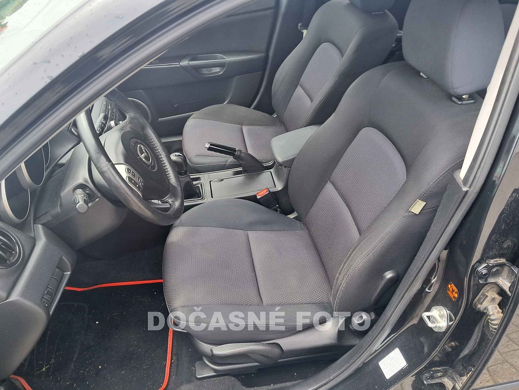 Mazda 3 2.0i 