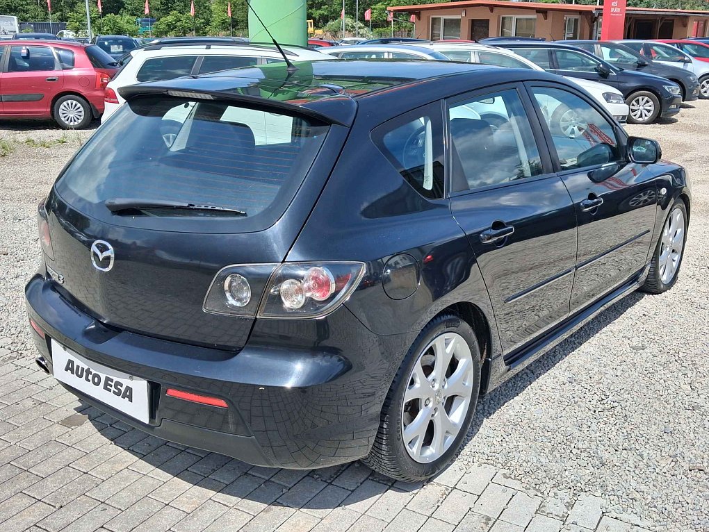 Mazda 3 2.0i 