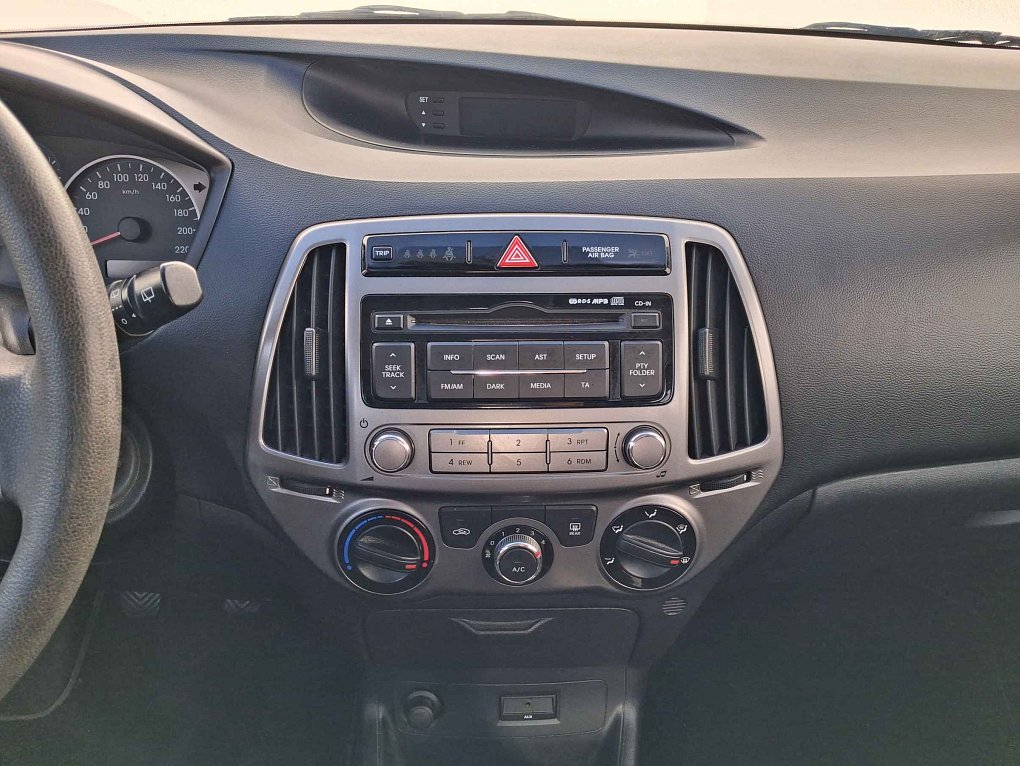 Hyundai I20 1.2 i Fifa WorldCup