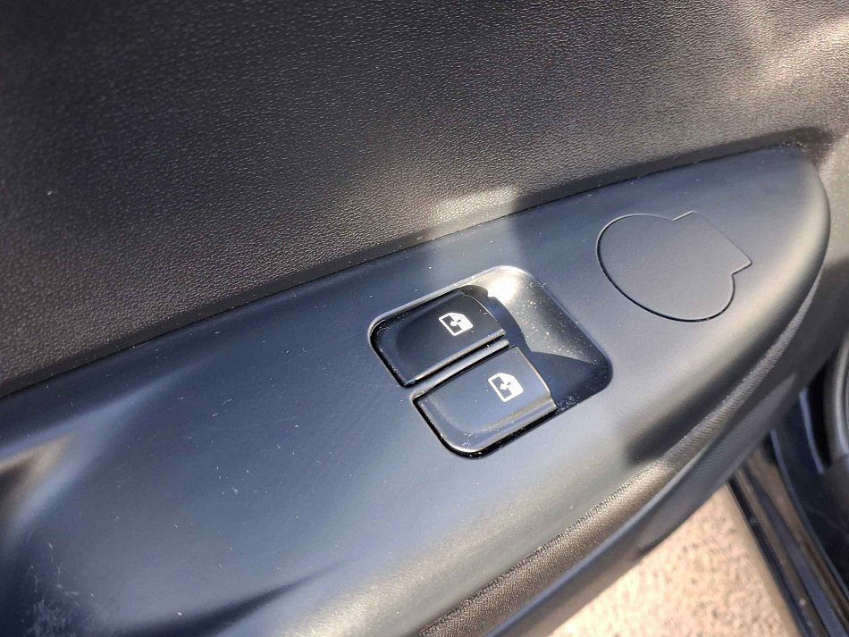 Hyundai I20 1.2 i Fifa WorldCup