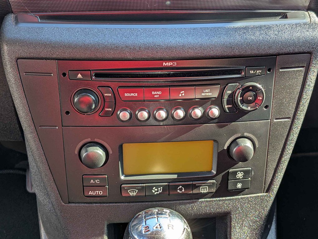 Citroën C4 1.4 16V 