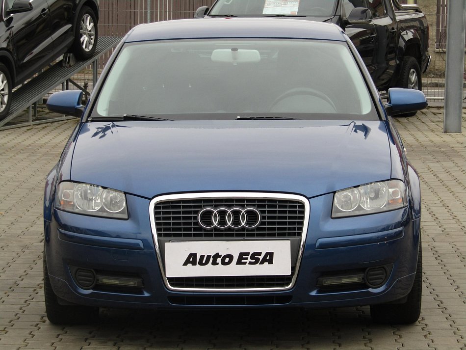 Audi A3 1.6i Attraction