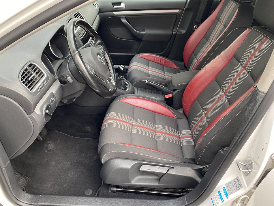 Volkswagen Golf 2.0 TDi Match